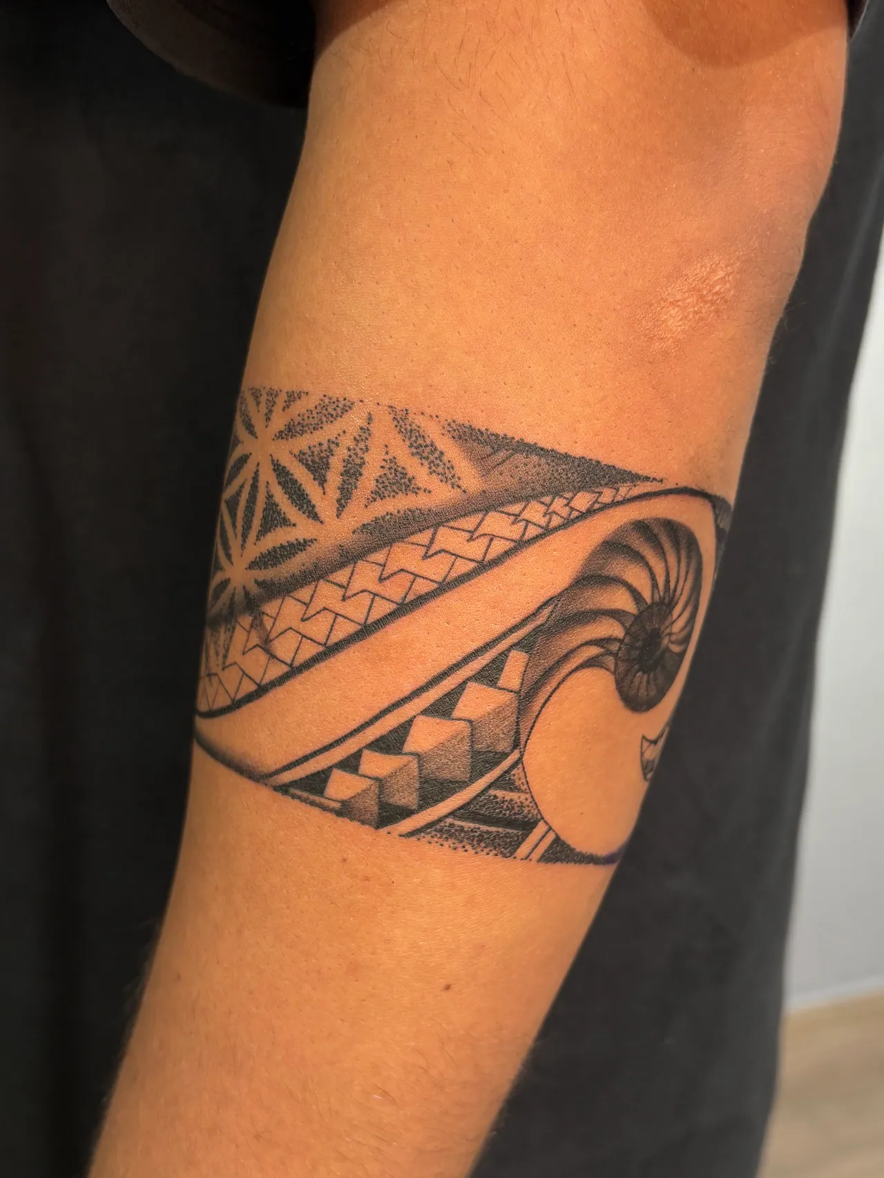 Ornamental tattoo by Gibs