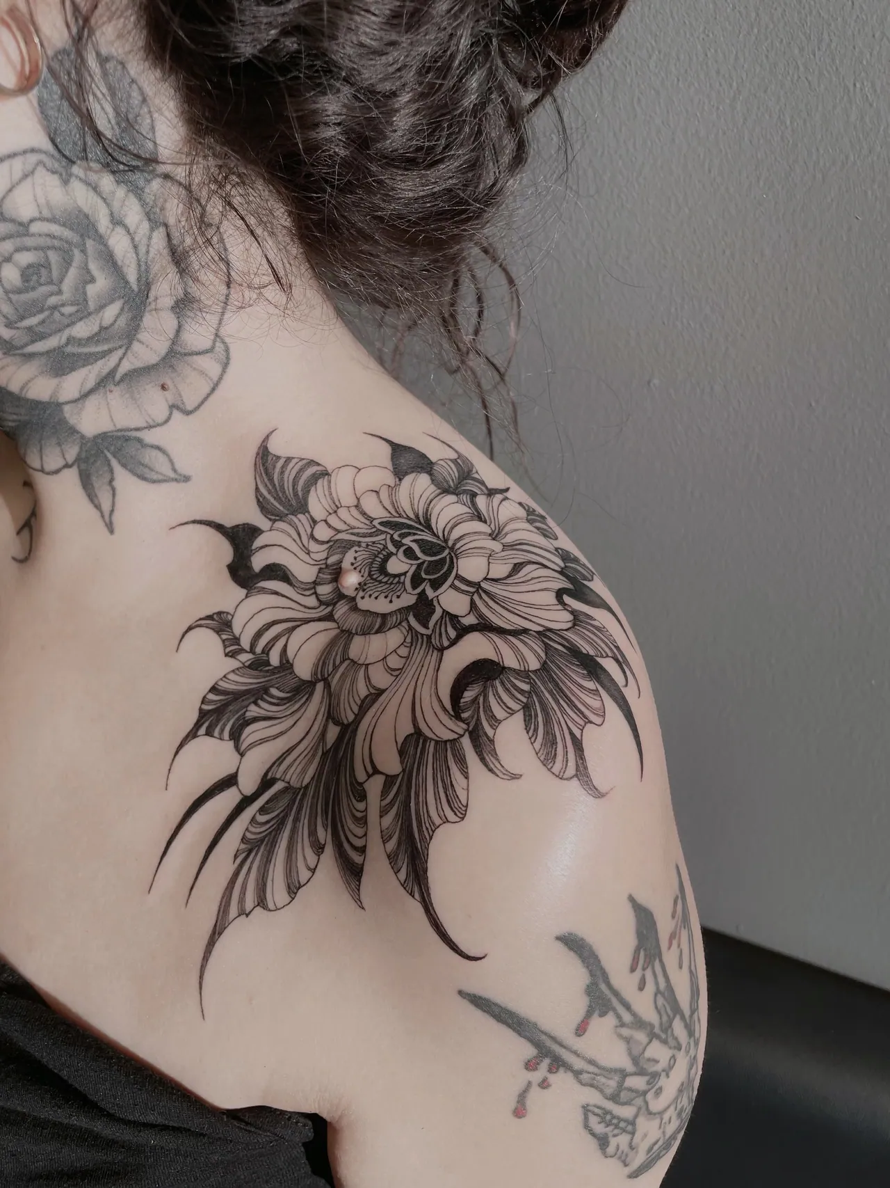 Ornamental tattoo by Veegee